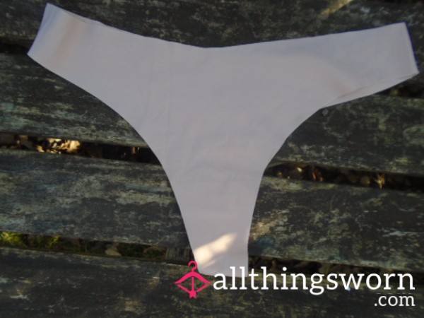 ⭐NO SHOW THONG😉