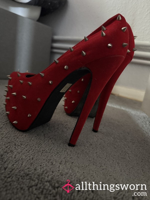 Spicy 🌶️ Red Heels