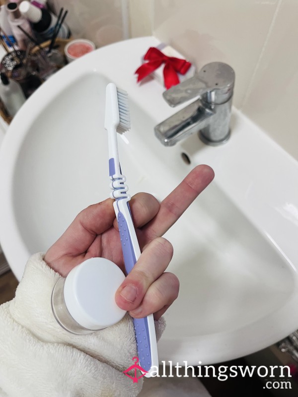 Goddess Scarlets Sp*t, Toothbrush + Personal Video Bundle