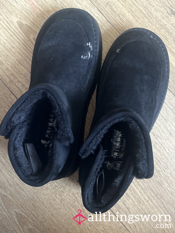 Sp*t Filled Very Worn Fluffy Boots 👅👅