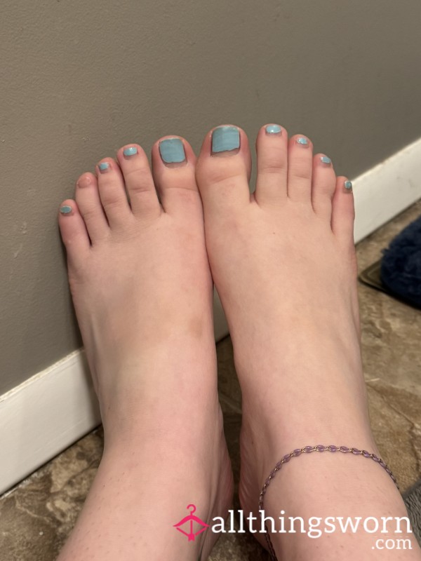 Spoil My Feet With A Pedicure!