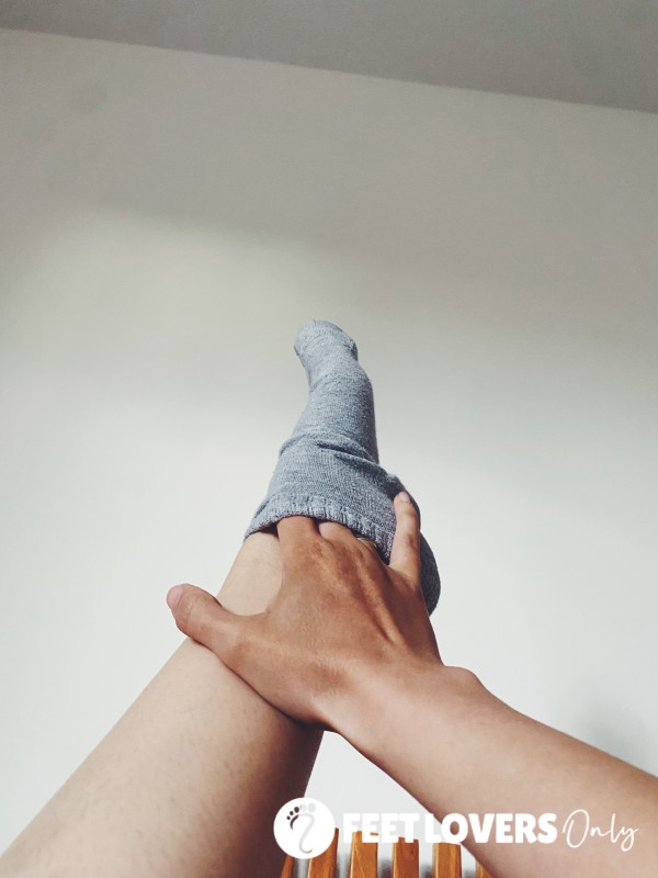 Spoil Yourself With My Used Socks🌺