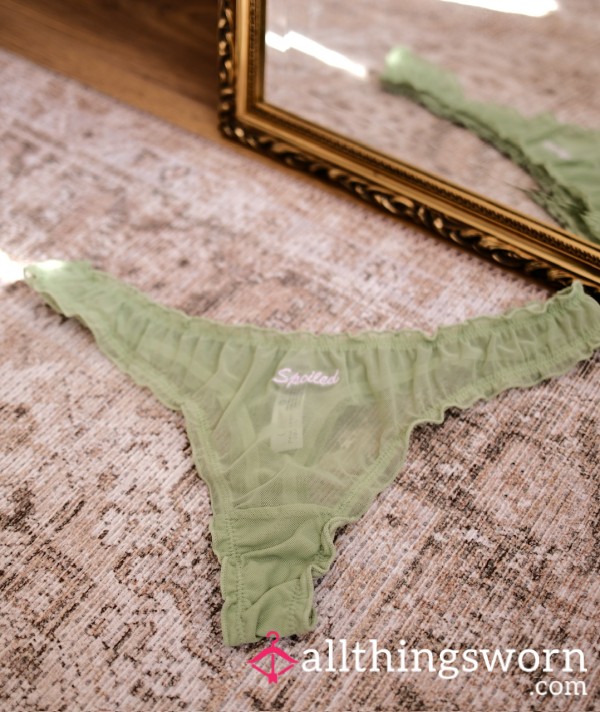 ‘Spoiled’ Thong! 48hr Wear! 💚💕