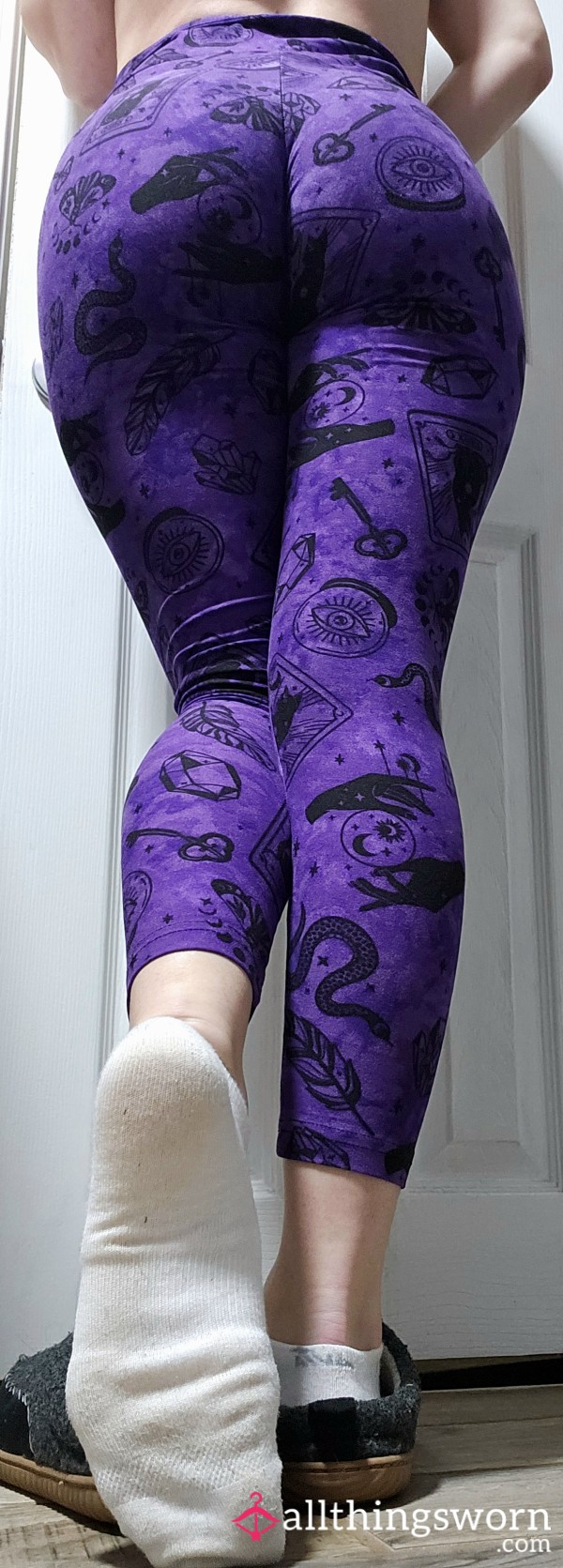 🐈‍⬛ Goth Girl 🍑 Workout Leggings