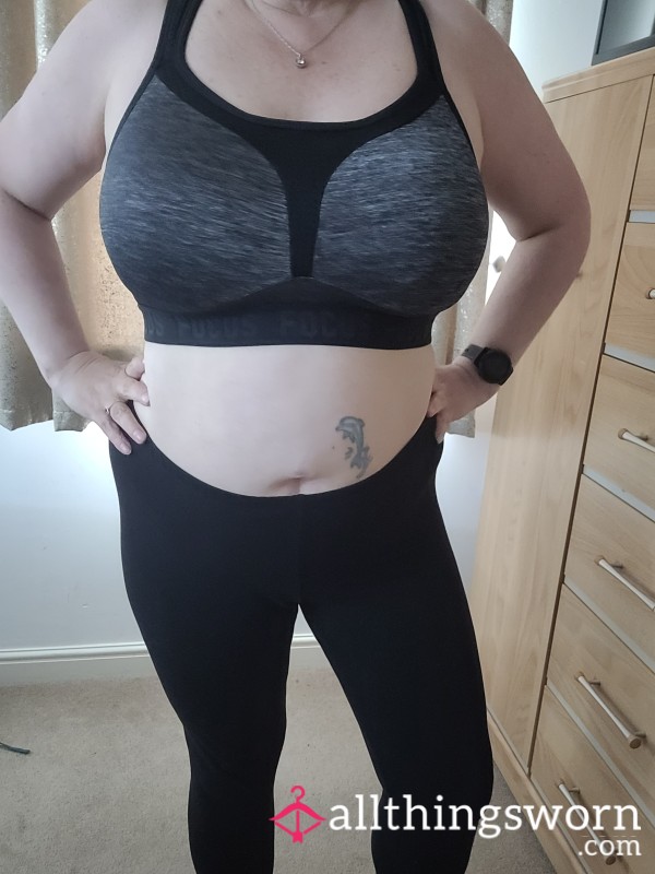 Sports Bra. Size 40D
