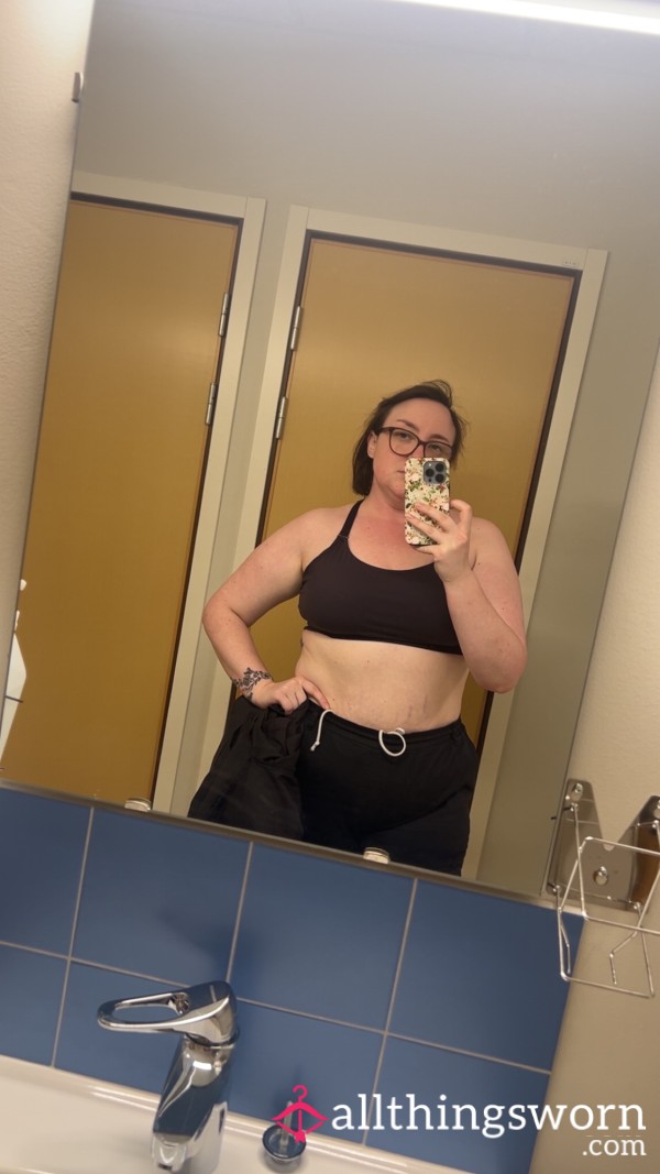 Sports Bra Smelly And Sweaty