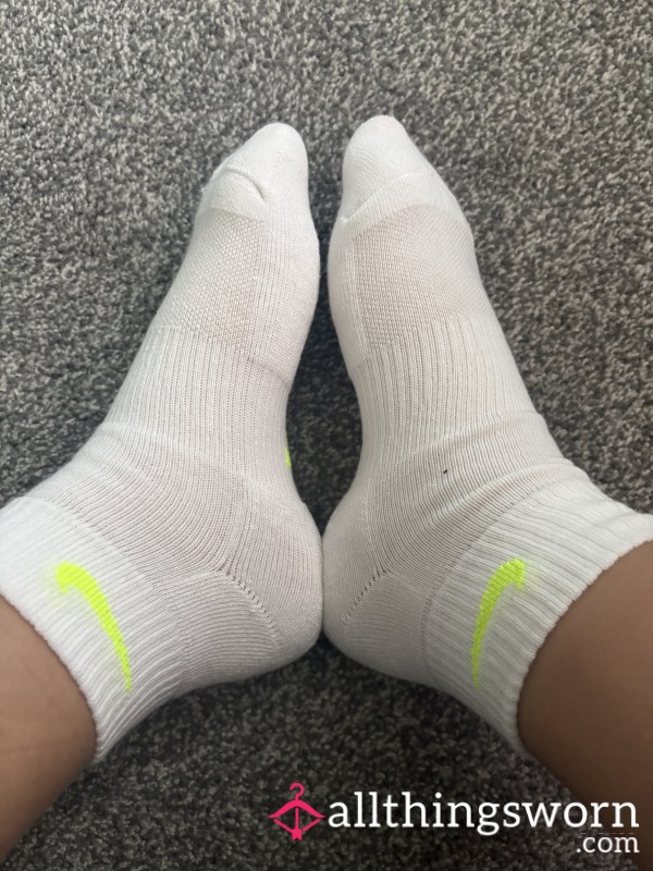 Sports Nike Socks Size 5