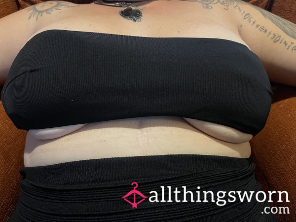Squeezing Out Of Some Of These Bras 😜 With Freshly Sucked Nipples