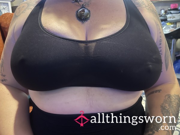 Squeezing Out Some Of These With Freshly Sucked Nipples😜