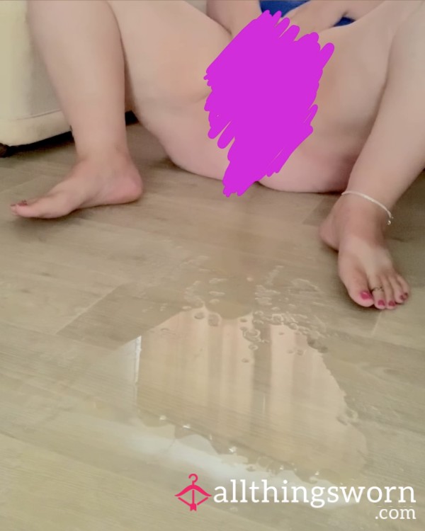 Squirting All Over My Bedroom Floor Til There Was A Huge Puddle 😈