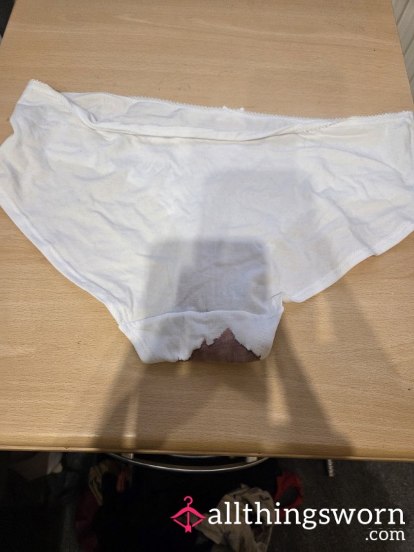 🍑 Stained Briefs Size 12 White