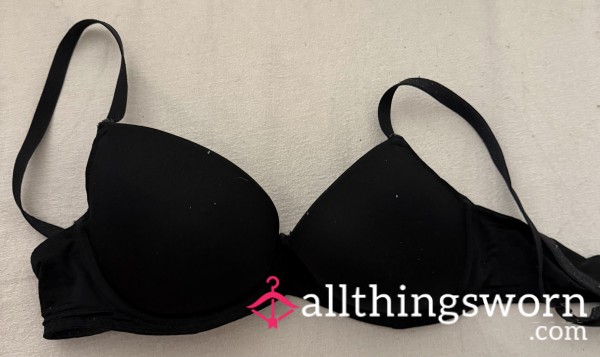 Sta**i’s 3- Year Worn T-shirt Bra (32D)- Soft, Everyday Favourite 💋