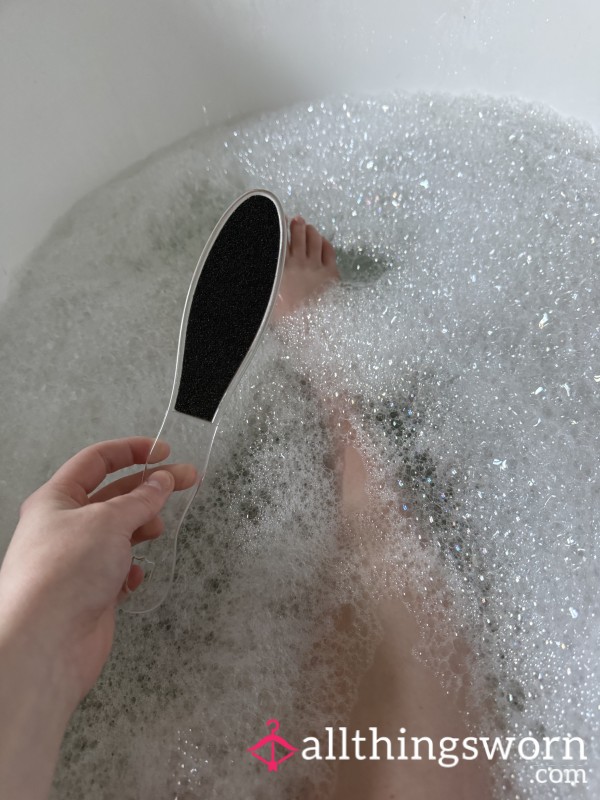 Sta**i’s 5 Min Foot Care Routine- Scrub & Smooth Video 💦💋