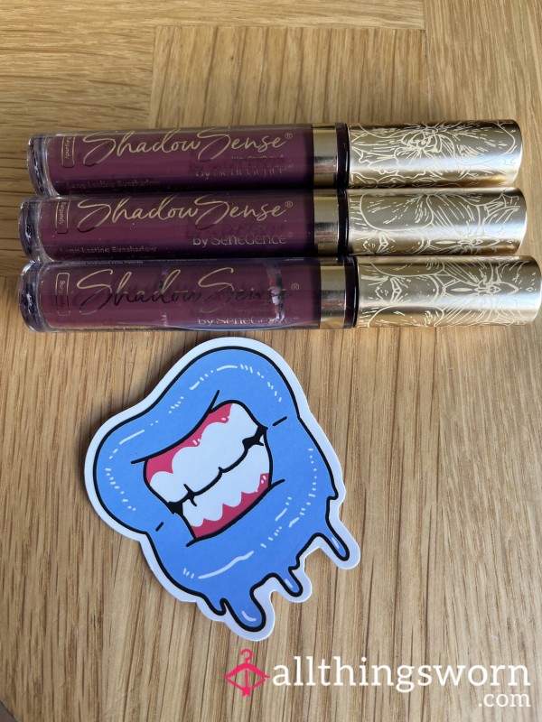 Sissy Stay On Eyeshadow Suitable  AMAB Skin/Showgirl/Drag/