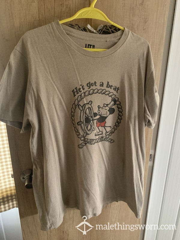 Steamboat Willie T-shirt Xl