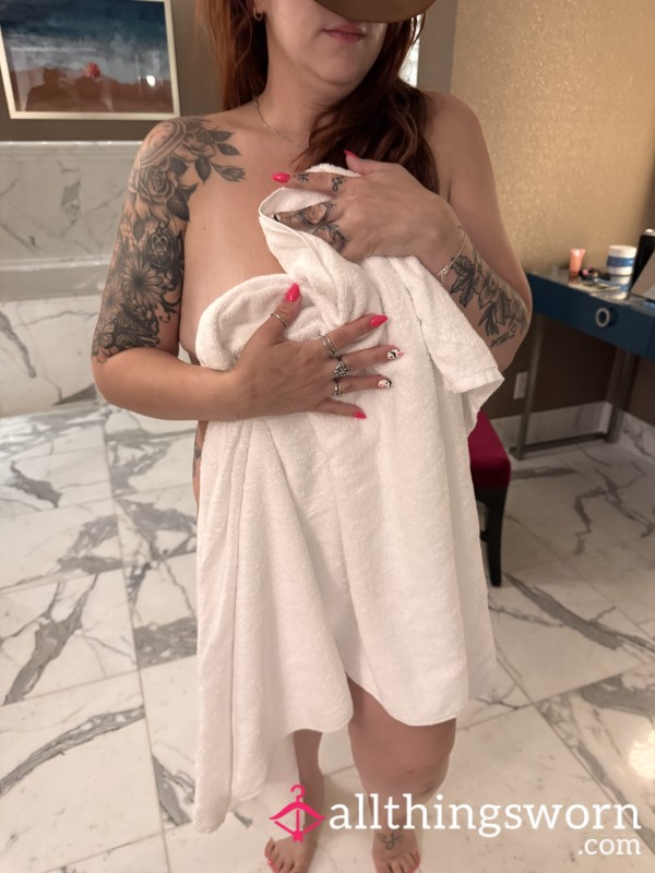 🚿 Steamy Shower Routine With Chelsea 💦