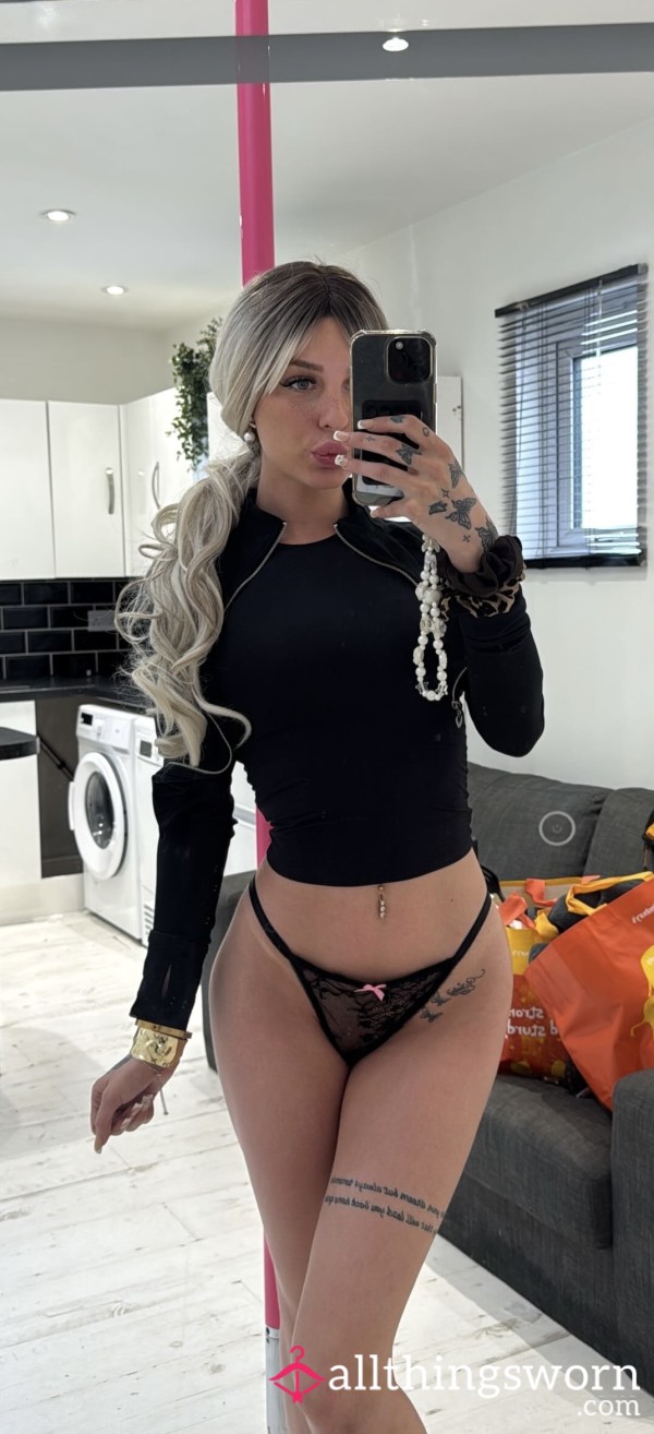 Step Bro F**ked My A**hole 9inches In My Tight A**