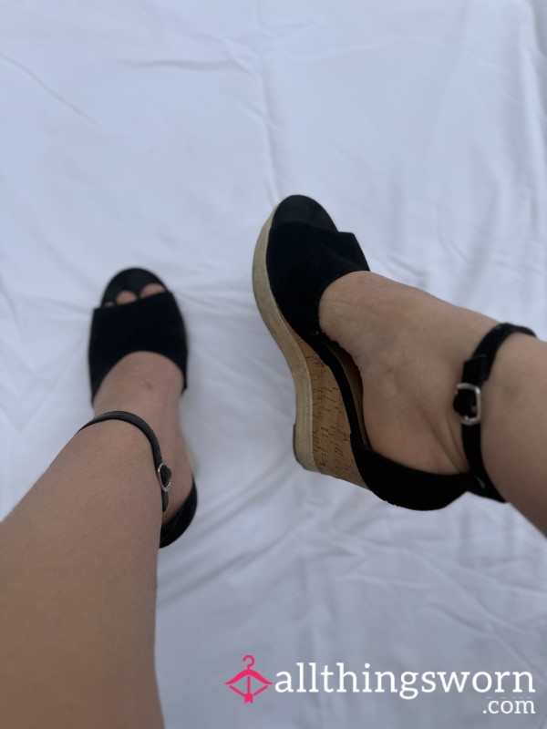Steve Madden Black Wedge Heels Size US 8.5W