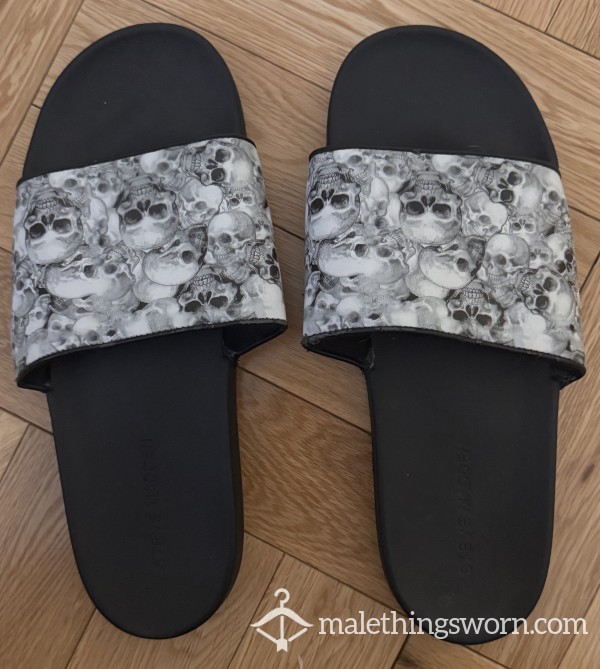 Steve Madden Slides