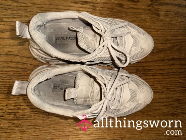 Steve Madden Sneakers Super Worn