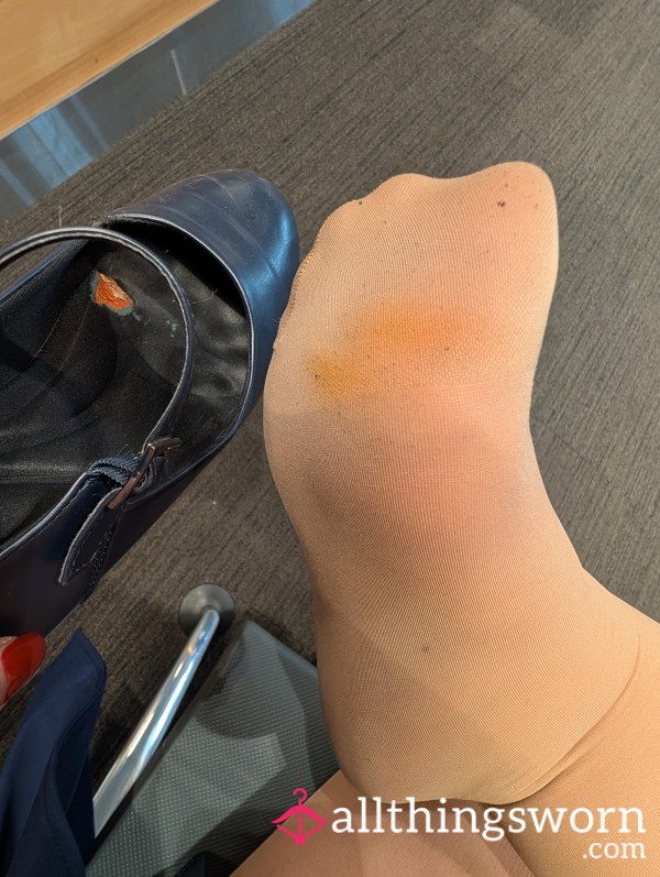 3 Day Flight Attendant Nude Tights ✈️