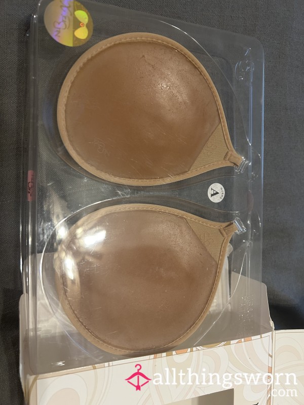 Sticky Bra