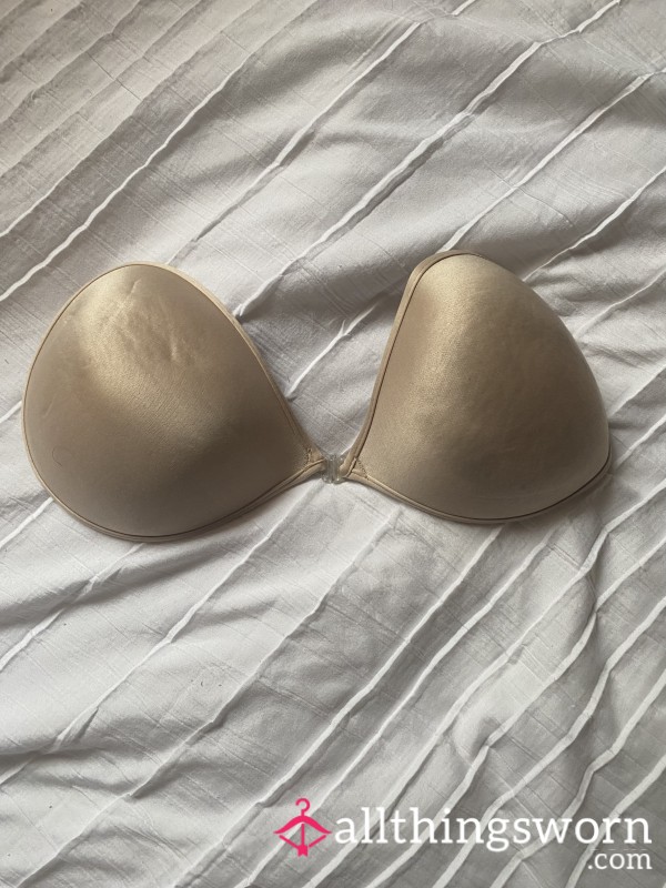Sticky Bra