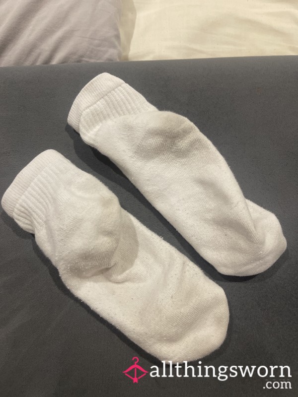 Still Warm White Sweaty Socks, Worn For 48 Hours! Very Smelly! 👃🏼🧀