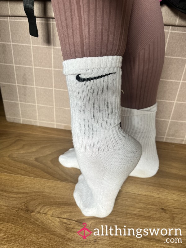 Stinking Nikes🤢 🧦