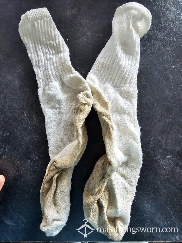 STINKING WHITE SOCKS