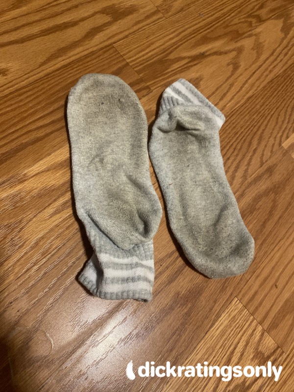 Stinky Adidas Mid-length Gym Socks