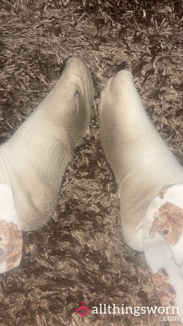 Stinky Ched, Sweat Ridden Nike Socks. 14 Solid Hours Worn In Stinking Trainers #JUICY!