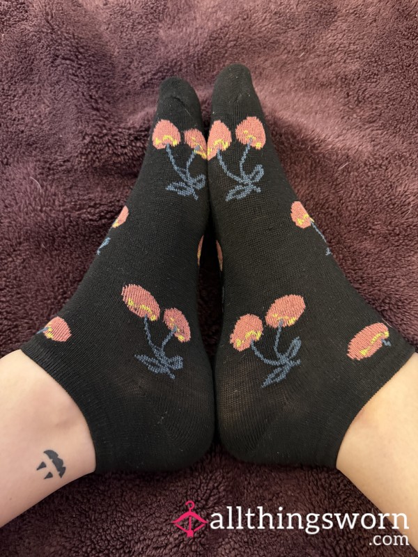 Stinky Cherry Socks🍒