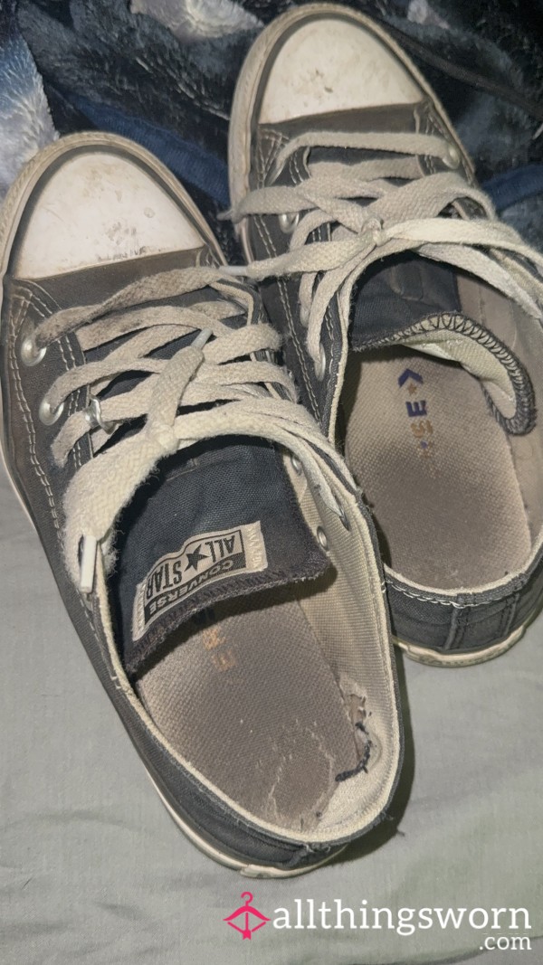 Stinky Converse