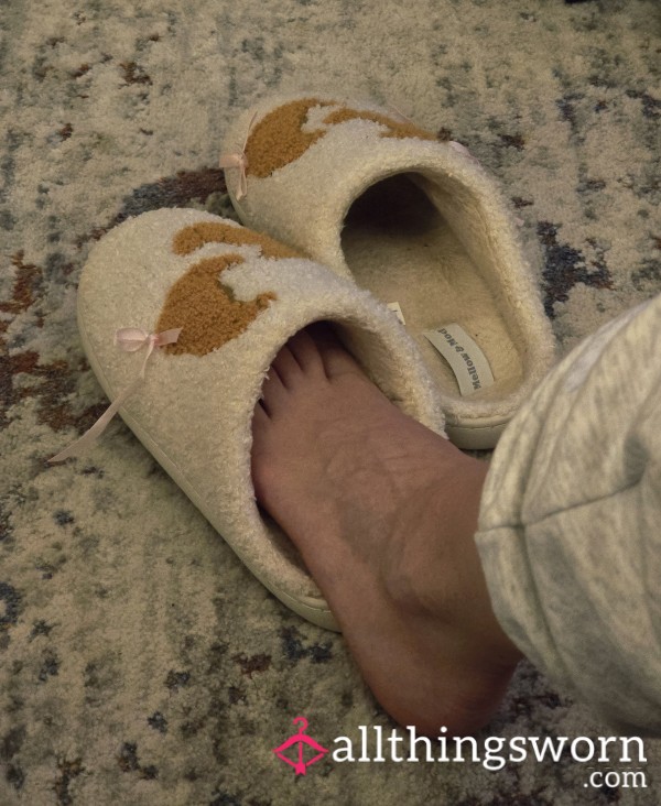 Stinky Fuzzy White Croissant Slippers