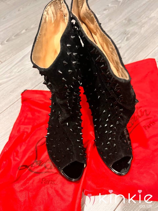 Stinky Louboutin High Heels Boots