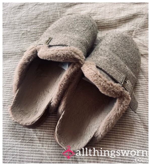 Stinky Well-Worn Mule Slippers – UK Size 5-6 – Filthy Fuzzy Foot Funk! 🦶💦