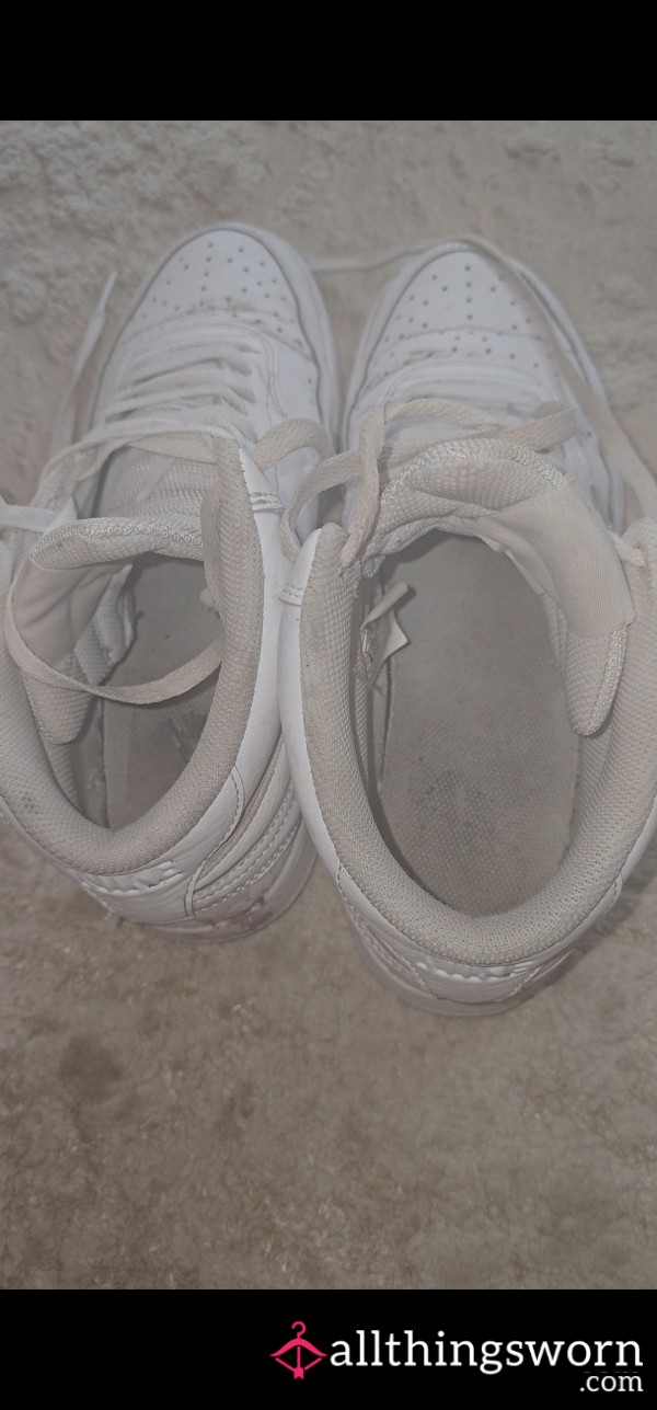 Stinky Nikes