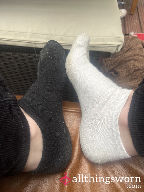 Stinky Odd Socks