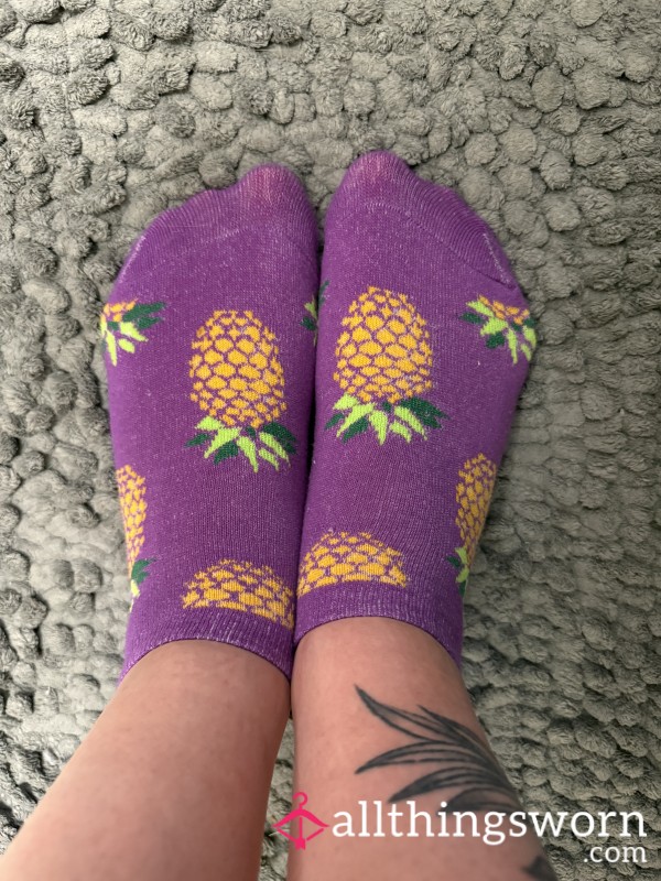 Stinky Pineapple Socks🍍