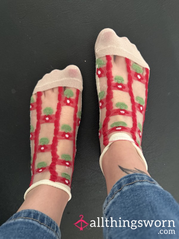 Stinky See-Through Socks😋