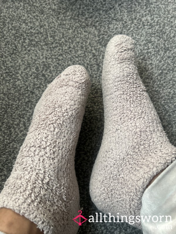 Stinky Socks As Got Wet 💦 In Shoes