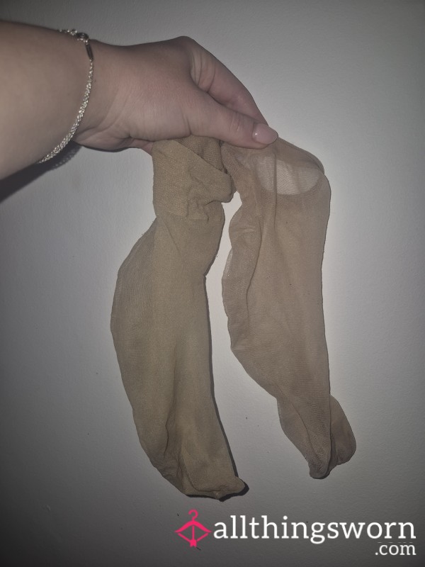 Stinky Sweaty Ankle Nylons!!
