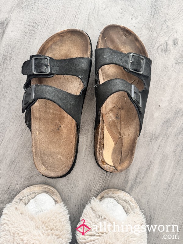 STINKY SWEATY BIRKENSTOCK SANDALS🤪🥵