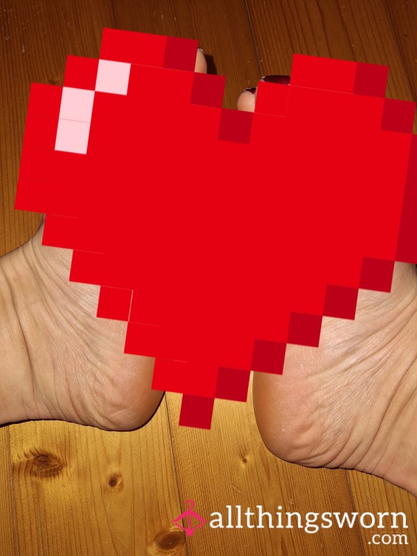 Stinky Sweaty Feet With Curved Sole And Spread Toes💋