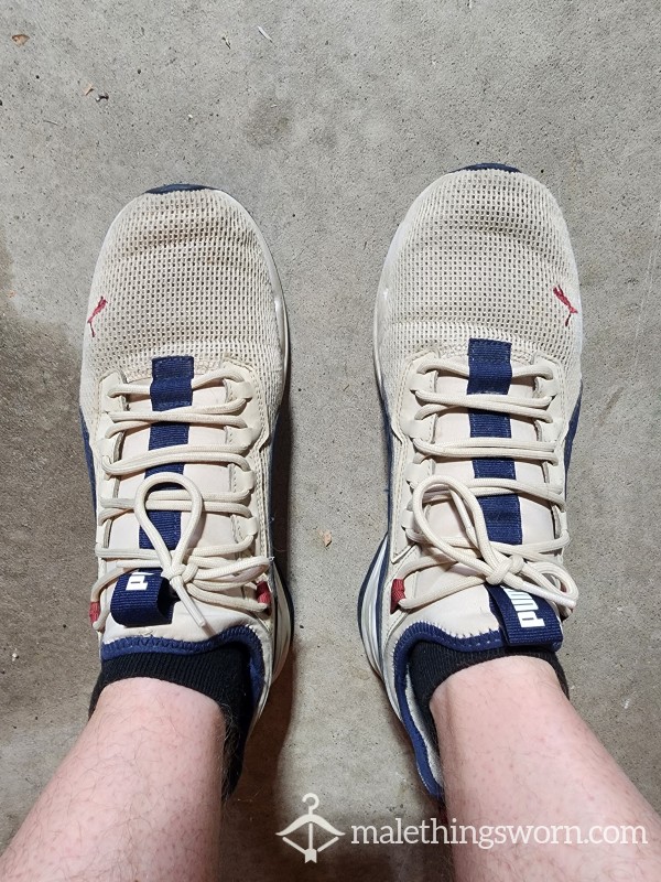 Stinky Sweaty Puma Shoes Men's Size 10.5
