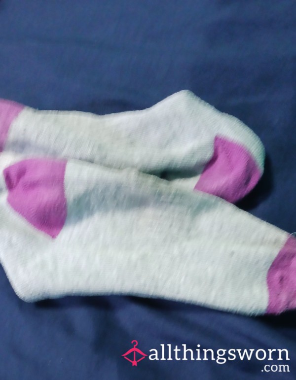 STINKY SWEATY SOCKS
