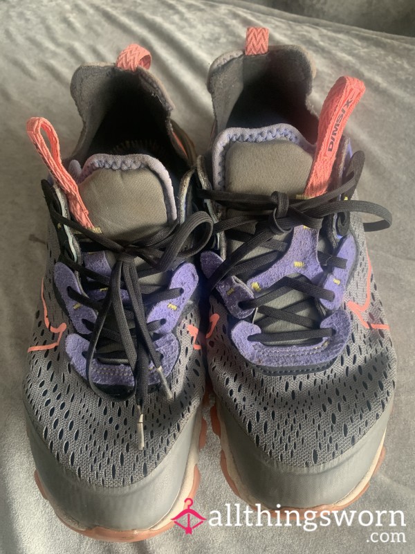 Stinky Trainers Size 4