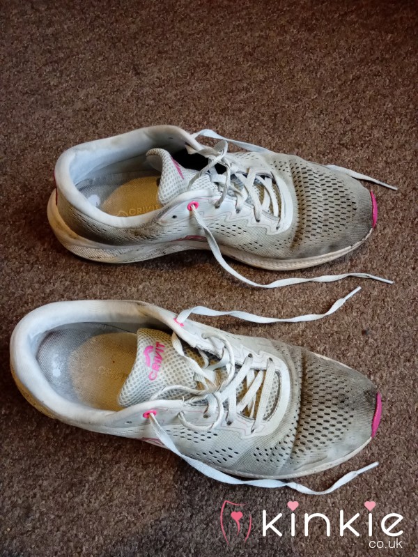 Stinky Trainers – UK Size 7 – Pure Foot Filth 💜🔥