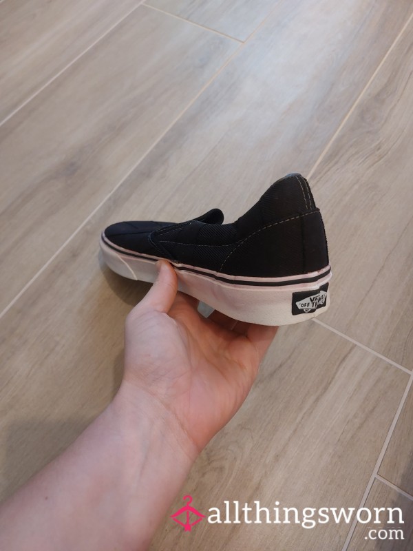 Stinky Vans Shoes Worn Without Socks